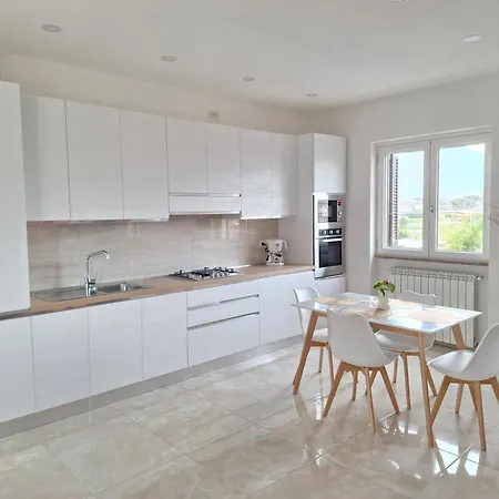 Mimi Luxury Apartment *